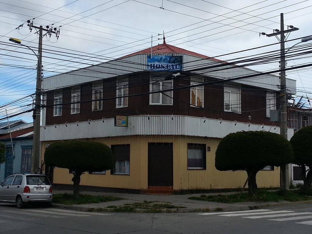 Hostal Torres Del Paine Punta Arenas Esterno foto