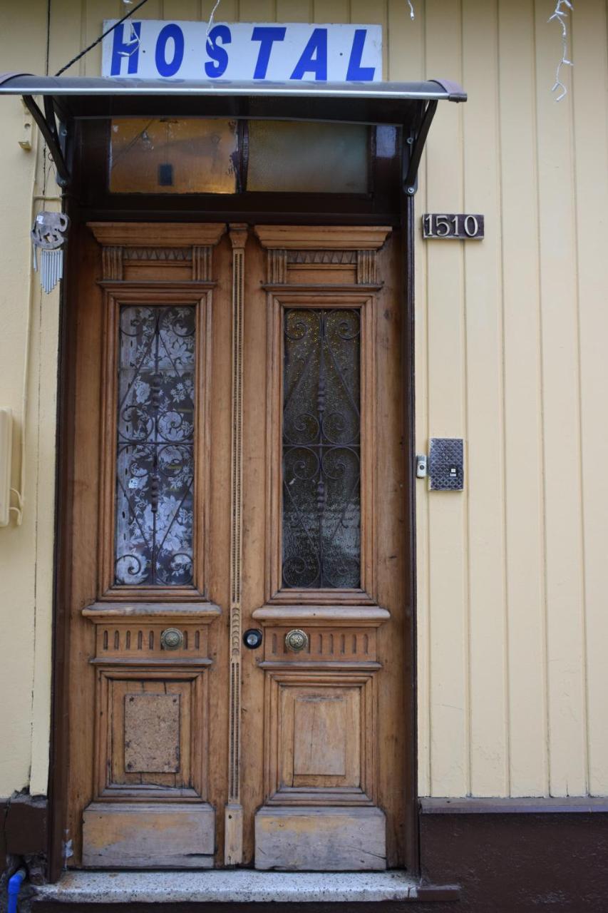Hostal Torres Del Paine Punta Arenas Esterno foto