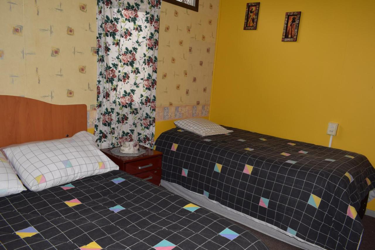 Hostal Torres Del Paine Punta Arenas Esterno foto