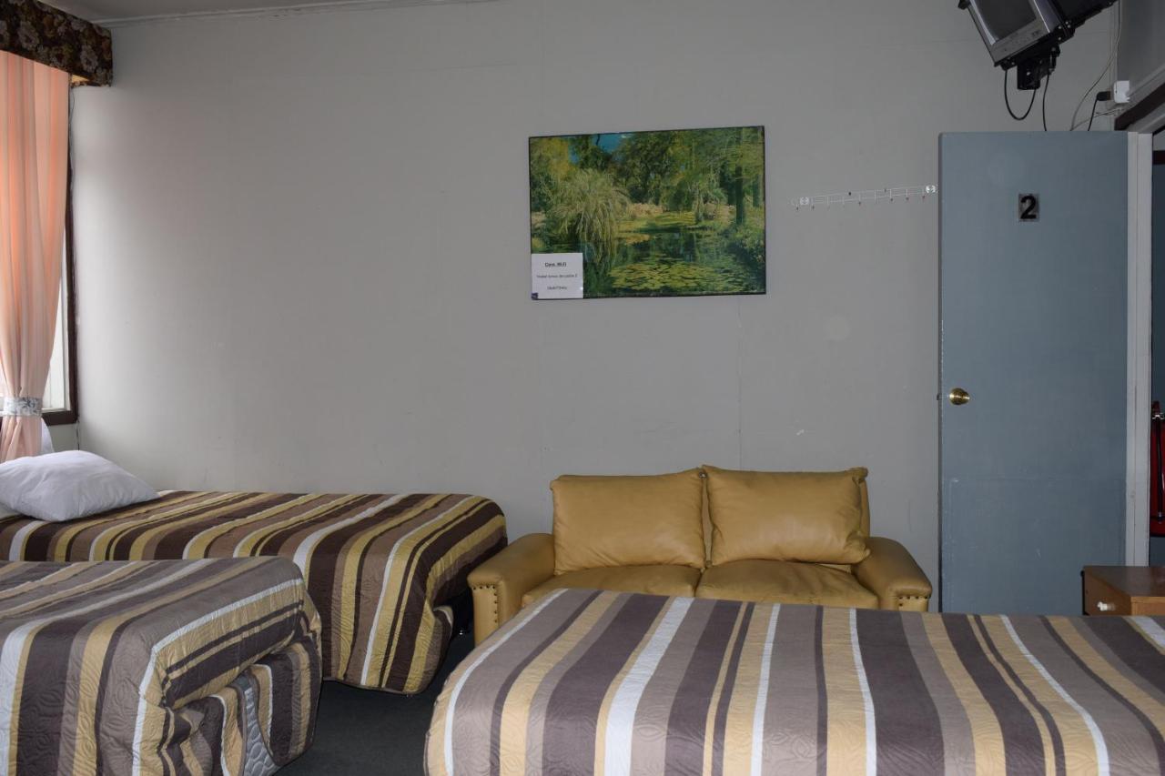 Hostal Torres Del Paine Punta Arenas Esterno foto