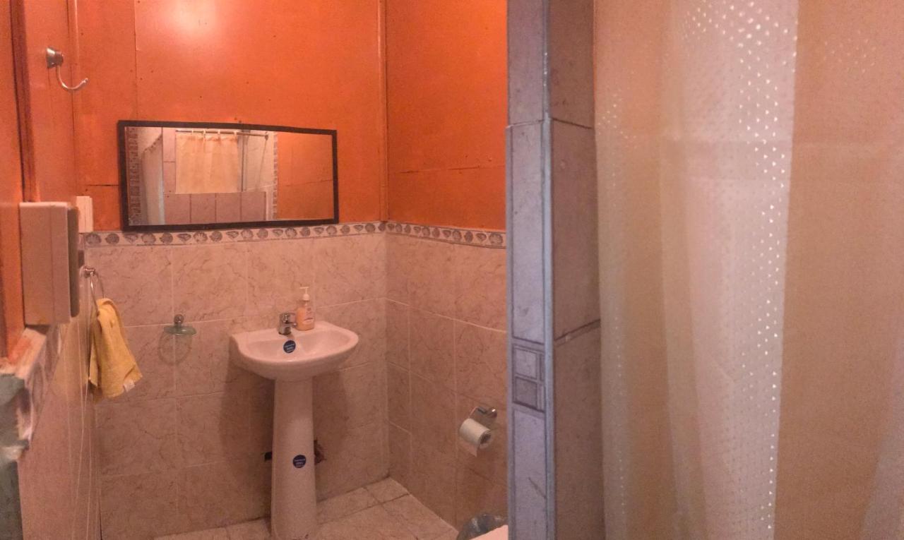 Hostal Torres Del Paine Punta Arenas Esterno foto